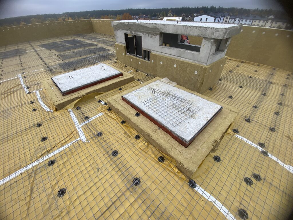 Утеплення покрівлі по профлисту АМКО