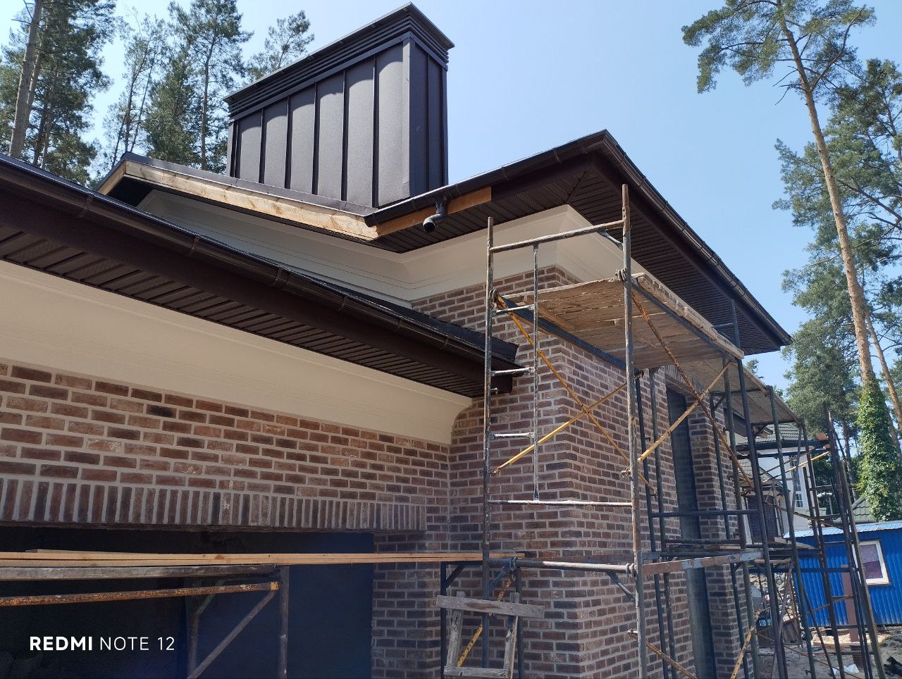 Монтаж бітумної черепиці АМКО