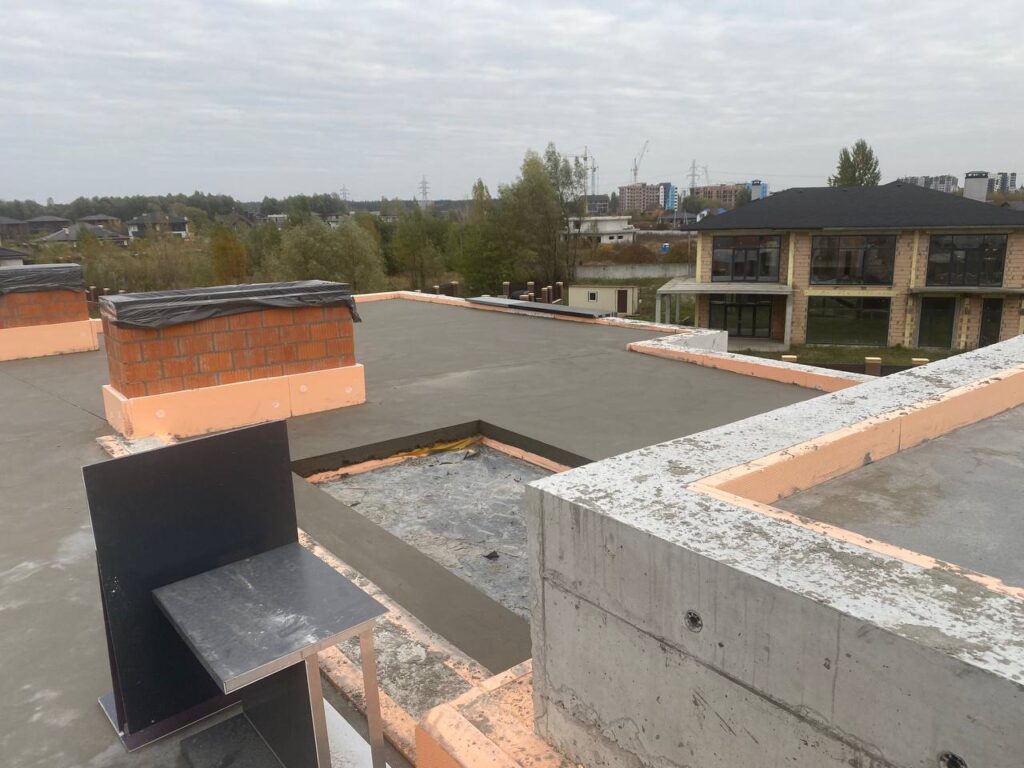 монтаж ПВХ мембрани