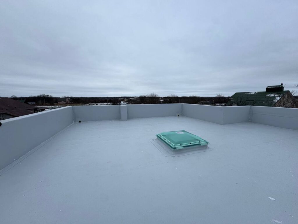 монтаж ПВХ мембрани